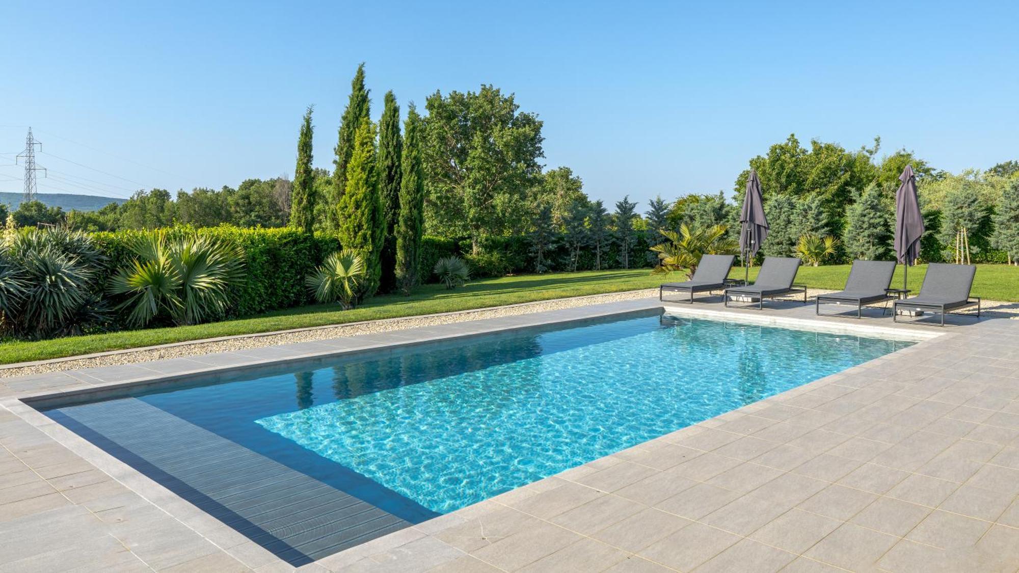 Villa Labin In Zartinj - Luxury Privacy Heated Pool With Auto Cover Exterior foto